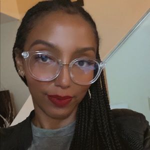 Meet your Posher, Adey